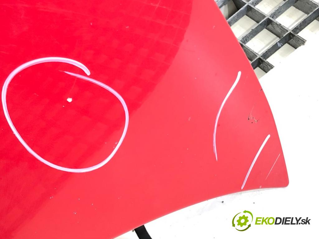 TOYOTA YARIS (_P1_) 1999 - 2005    1.0 (SCP10_) 50 kW [68 KM] benzyna 1999 - 2005  kapota  (Kapoty)