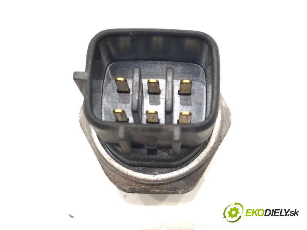 TOYOTA AVENSIS Kombi (_T25_) 2003 - 2008    2.0 D-4D (CDT250_) 85 kW [116 KM] olej napędowy 2003 - 2008  Snímač tlaku paliva 98458-60010 (Snímače)