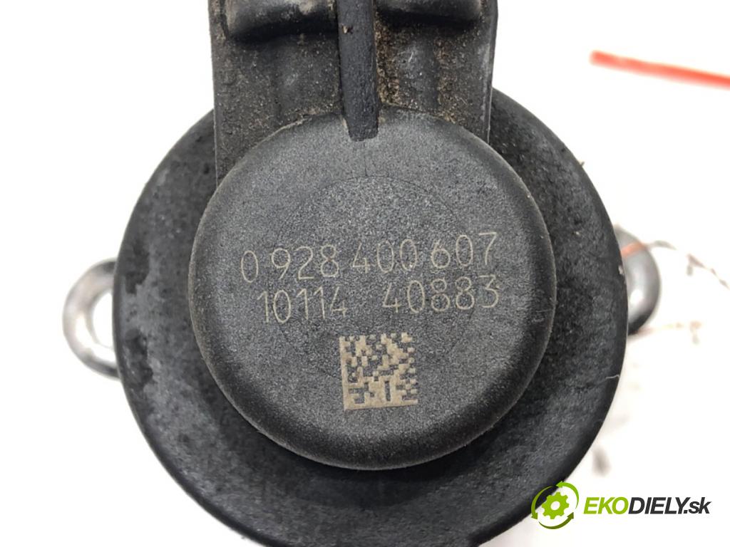 FORD FOCUS II (DA_, HCP, DP) 2004 - 2013    1.6 TDCi 66 kW [90 KM] olej napędowy 2005 - 2012  Regulátor tlaku paliva 0928400607 (Ostatné)