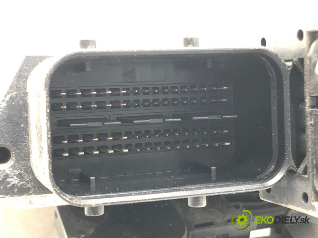 FIAT DOBLO nadwozie wielkoprzestrzenne (MPV) (119_, 223_) 2001 - 2022    1.9 JTD 77 kW [105 KM] olej napędowy 2003 - 2022  riadiaca jednotka Motor 51798819 (Riadiace jednotky)