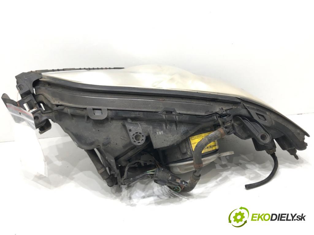 SUBARU LEGACY IV (BL) 2003 - 2015    2.0 D AWD (BLD) 110 kW [150 KM] olej napędowy 2008 - 2009  Svetlomet pravy predný XENON