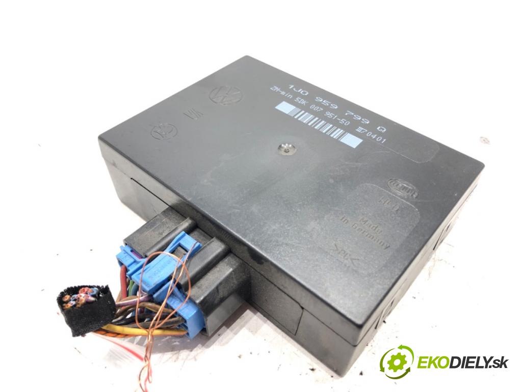 VW GOLF IV (1J1) 1997 - 2008    1.4 16V 55 kW [75 KM] benzyna 1997 - 2004  Modul komfortu 1J0959799Q (Moduly komfortu)