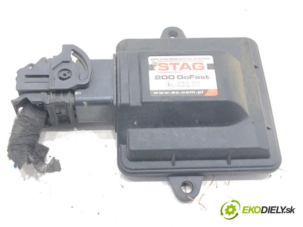 VW GOLF IV (1J1) 1997 - 2008    1.4 16V 55 kW [75 KM] benzyna 1997 - 2004  riadiaca jednotka do plynu LPG STAG 200 GoFast (Riadiace jednotky)