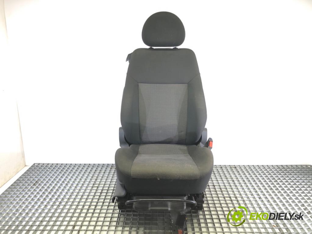 OPEL MERIVA A nadwozie wielkoprzestrzenne (MPV) (X03) 2003 - 2010    1.7 CDTI (E75) 74 kW [100 KM] olej napędowy 2003 - 2010  Sedadlo pravy predný 