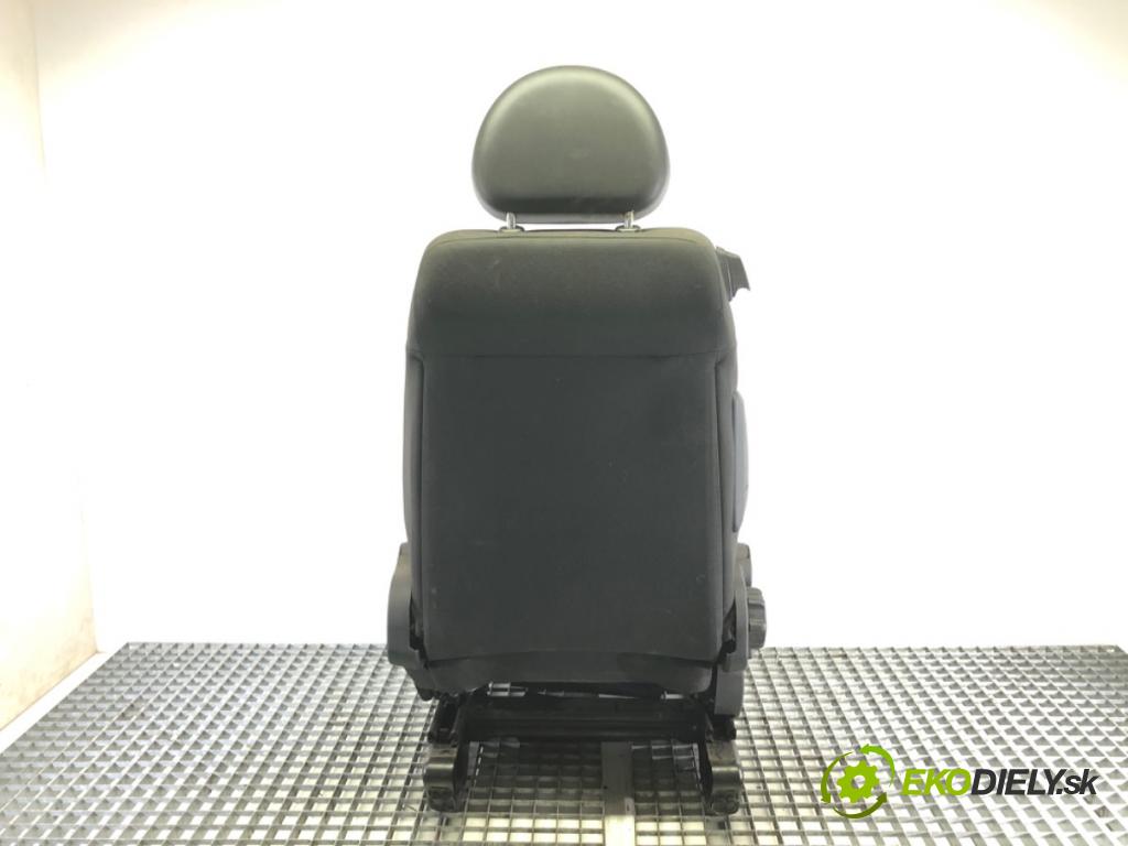 OPEL MERIVA A nadwozie wielkoprzestrzenne (MPV) (X03) 2003 - 2010    1.7 CDTI (E75) 74 kW [100 KM] olej napędowy 2003 - 2010  Sedadlo pravy predný