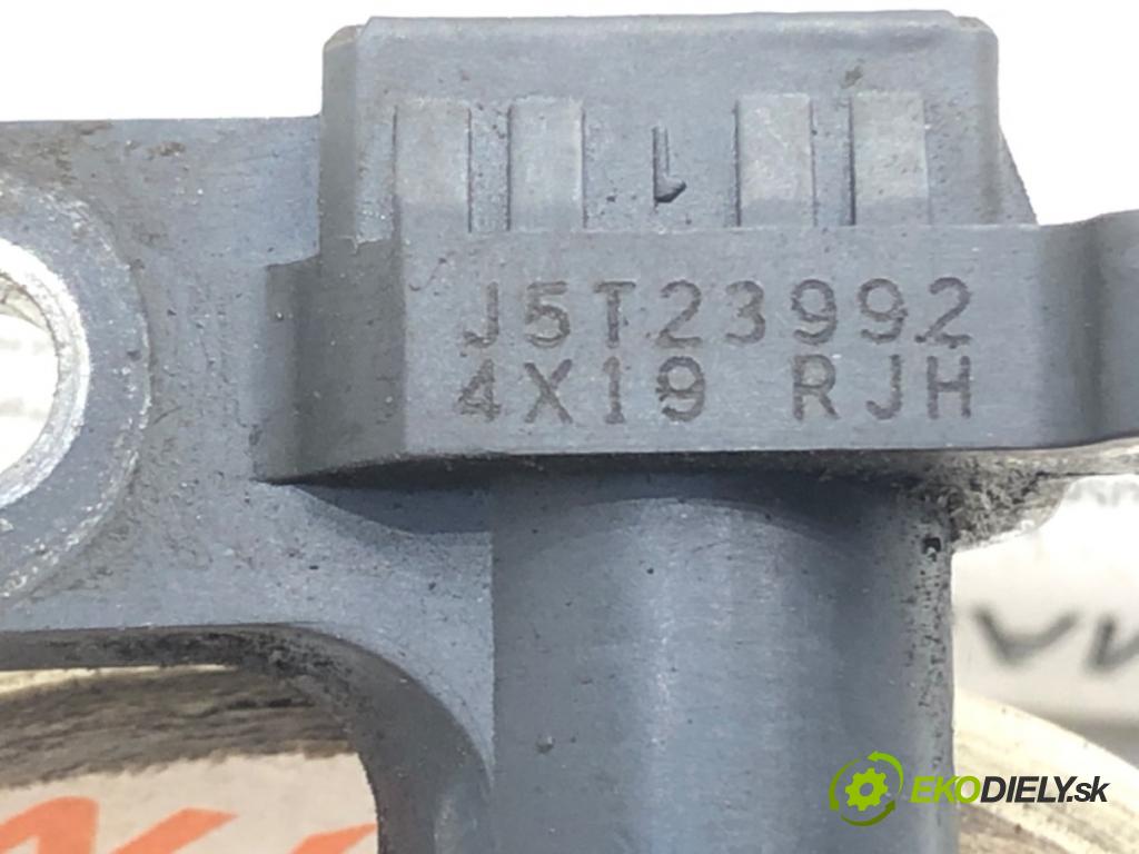 HONDA CIVIC VII sedan (ES, ET) 2000 - 2006    1.7 (ES1) 88 kW [120 KM] benzyna 2000 - 2005  snímač pozice vačkového hřídele J5T23992 (Snímače polohy kliky, vačky)