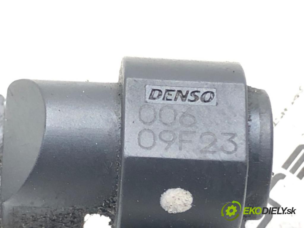 HONDA CIVIC VII sedan (ES, ET) 2000 - 2006    1.7 (ES1) 88 kW [120 KM] benzyna 2000 - 2005  snímač pozice hřídele klikového  (Snímače polohy kliky, vačky)