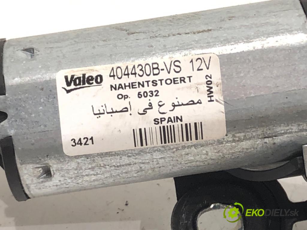 AUDI A3 (8L1) 1996 - 2006    1.6 74 kW [101 KM] benzyna 1996 - 2003  Motor stieračov zad 404430B