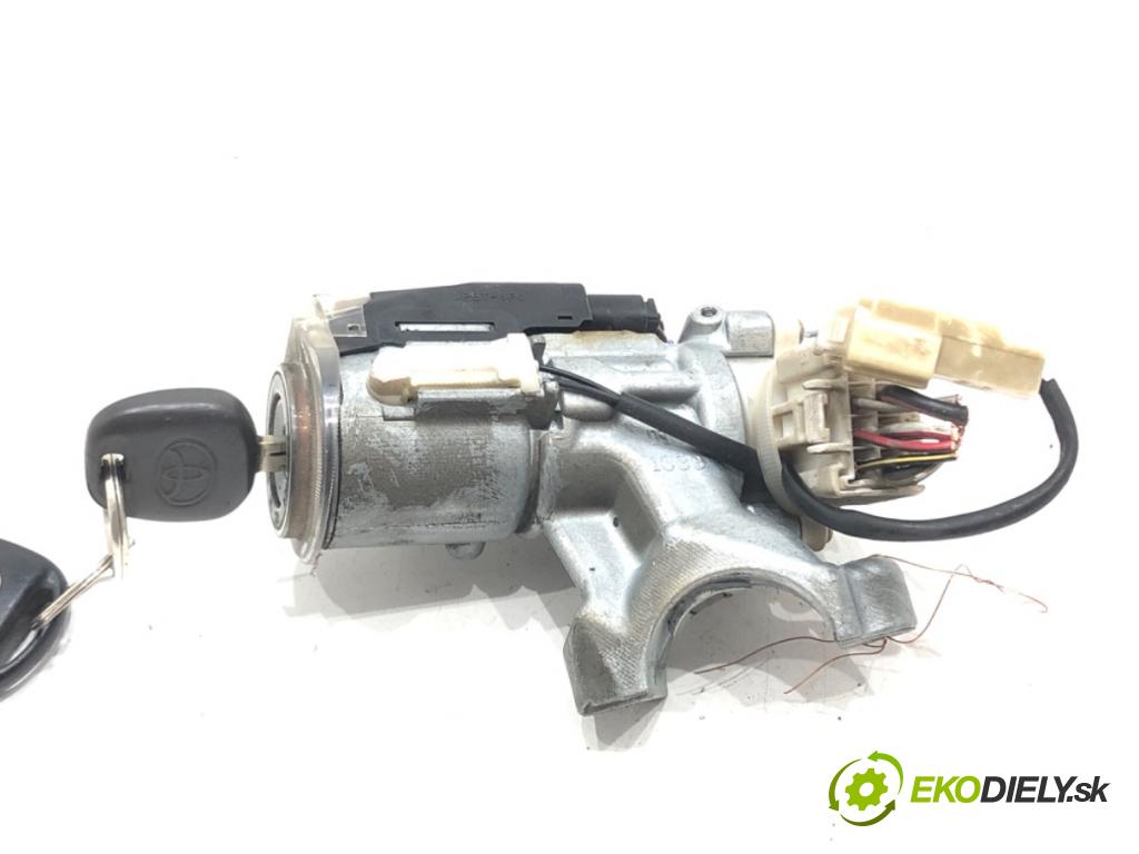 TOYOTA AVENSIS VERSO (_M2_) 2001 - 2011    2.0 D (CLM20_) 85 kW [116 KM] olej napędowy 2001 - 2005  spinačka 45020-28-7 (Spínacie skrinky a kľúče)