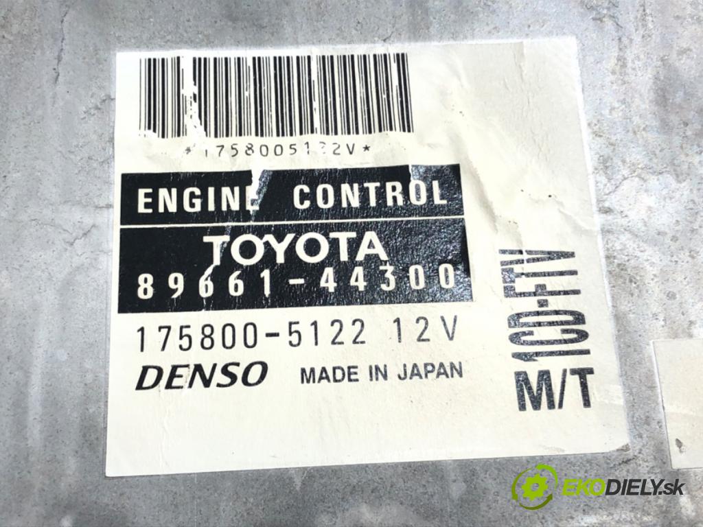 TOYOTA AVENSIS VERSO (_M2_) 2001 - 2011    2.0 D (CLM20_) 85 kW [116 KM] olej napędowy 2001 - 2005  řídící jednotka motora 89661-44300 (Řídící jednotky)