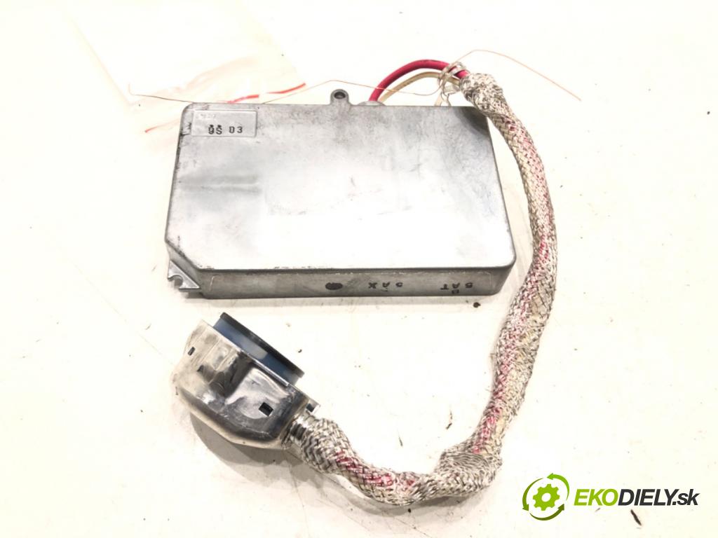 SUBARU LEGACY V (BM) 2009 - 2022    2.0 D AWD (BMD) 110 kW [150 KM] olej napędowy 2009 - 2014  Menič XENON 84965AG000 (Riadiace jednotky xenónu)