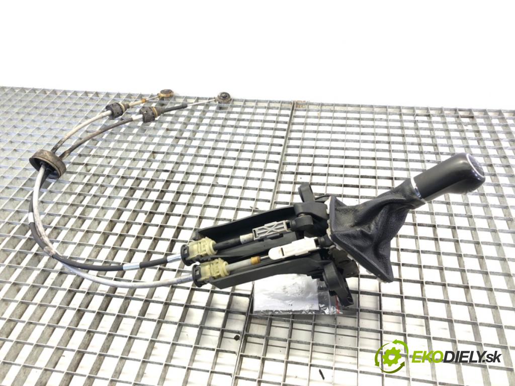 OPEL ZAFIRA / ZAFIRA FAMILY B (A05) 2005 - 2019    1.9 CDTI (M75) 74 kW [100 KM] olej napędowy 2005 - 2010  Kulisa  (Rýchlostné páky / kulisy)