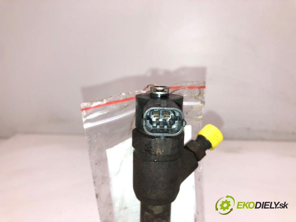 FIAT PANDA (169_) 2003 - 2022    1.3 D Multijet (169.AXC1A) 51 kW [70 KM] olej napędowy 2003 - 2022  vstrekovač 0445110083 (Vstrekovače)
