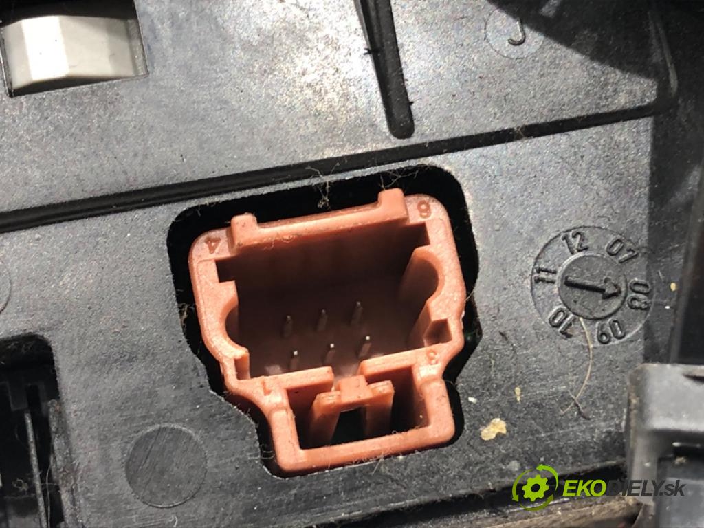 FIAT SCUDO Autobus (270_, 272_) 2007 - 2022    2.0 D Multijet 88 kW [120 KM] olej napędowy 2007 - 2022  Prepínač kombinovaný 96660128XT (Prepínače, spínače, tlačidlá a ovládače kúrenia)