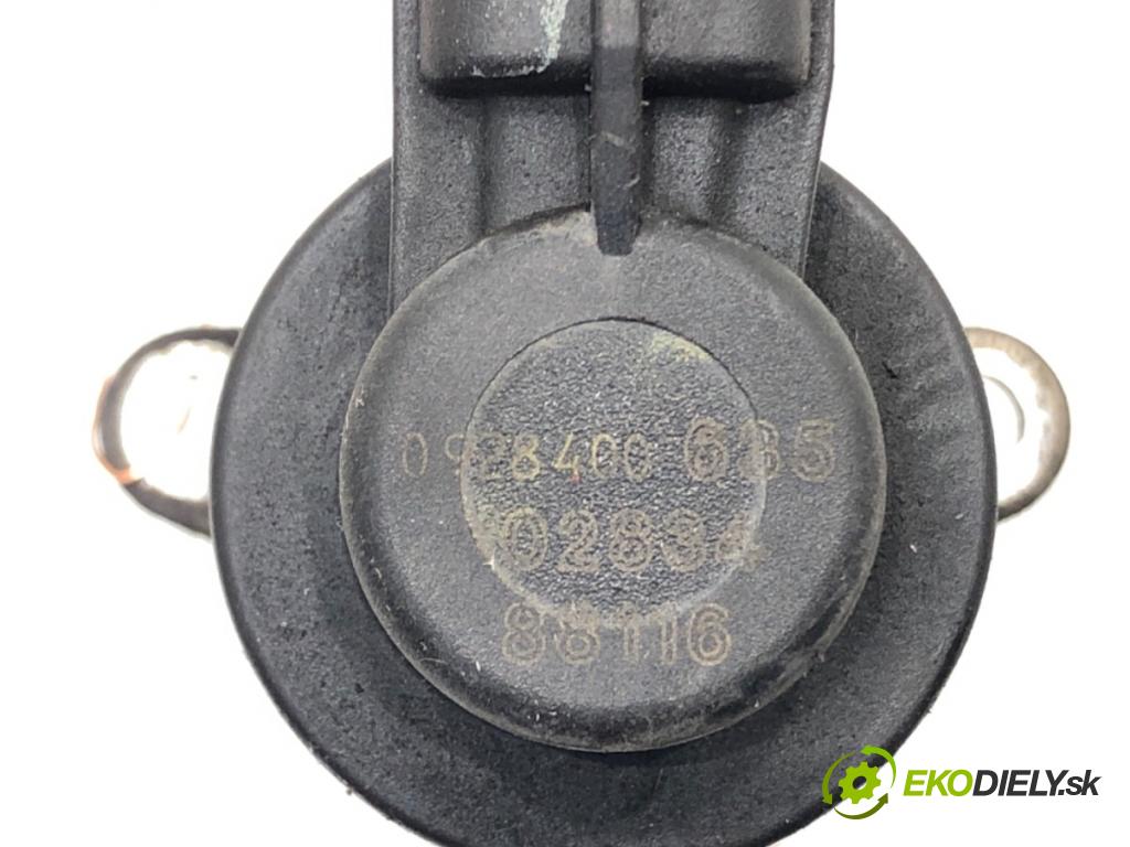 RENAULT LAGUNA II Grandtour (KG0/1_) 2001 - 2007    2.0 dCi (KG1T) 110 kW [150 KM] olej napędowy 2005 - 2006  Regulátor tlaku paliva 0928400635 (Ostatné)