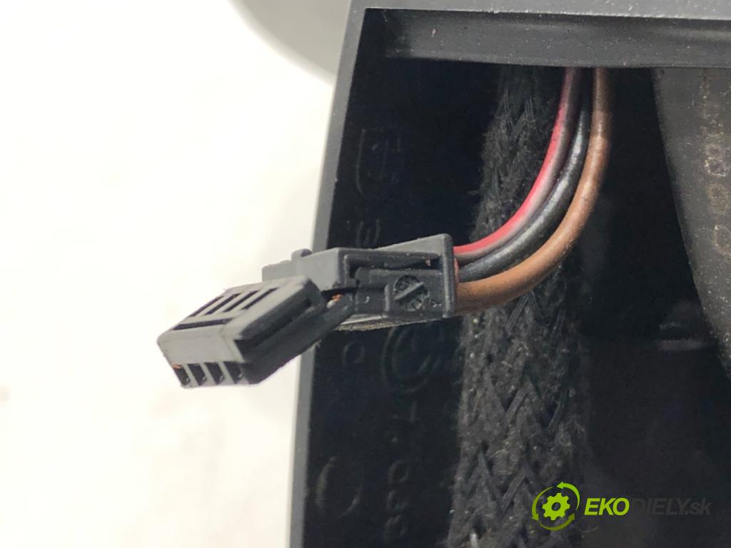 BMW 5 (E60) 2001 - 2010    530 d 160 kW [218 KM] olej napędowy 2002 - 2005  zpětné zrcátko vnitřní 8236774 (Světla vnitřní)