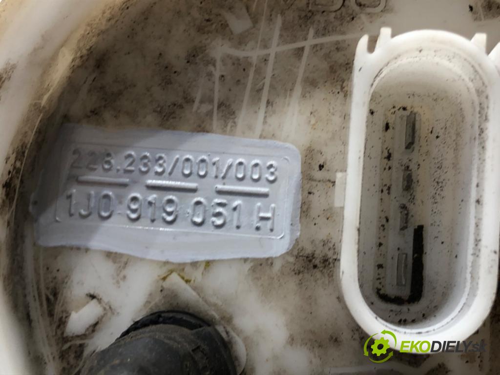 AUDI A3 (8L1) 1996 - 2006    1.6 74 kW [101 KM] benzyna 1996 - 2003  pumpa paliva 1J0919051H