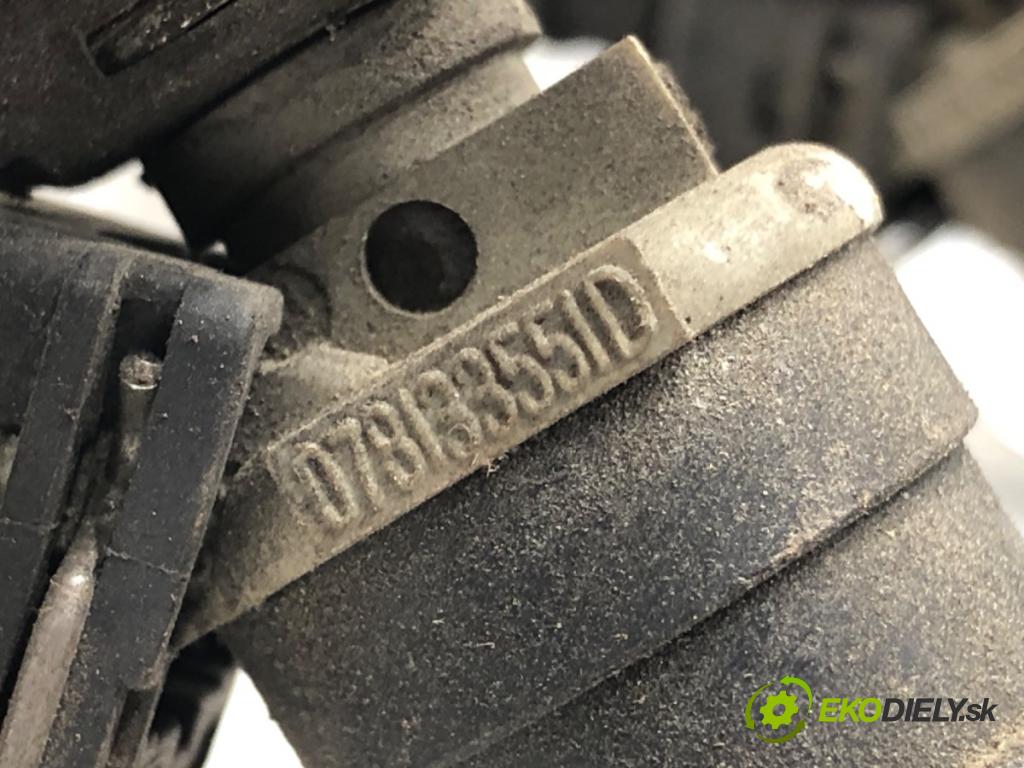 AUDI A4 B5 (8D2) 1994 - 2001    1.6 74 kW [100 KM] benzyna 1994 - 2000  Lišta vstrekovacia 078133551D (Vstrekovacie lišty)