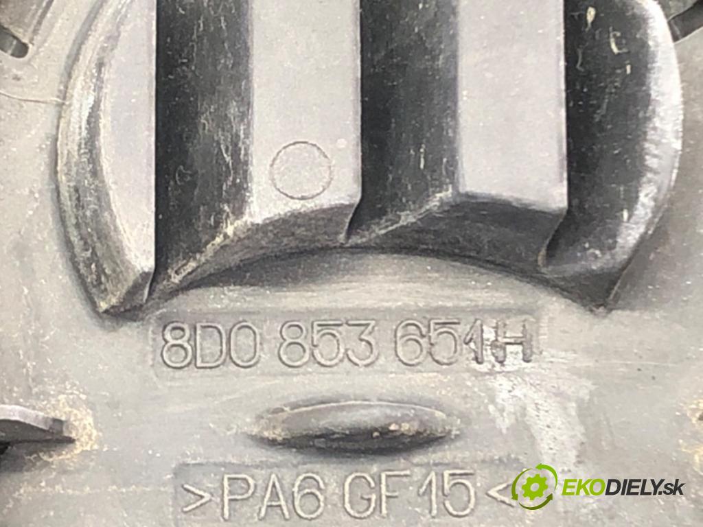 AUDI A4 B5 (8D2) 1994 - 2001    1.6 74 kW [100 KM] benzyna 1994 - 2000  mřížka maska  (Mřížky (masky) chladičů)