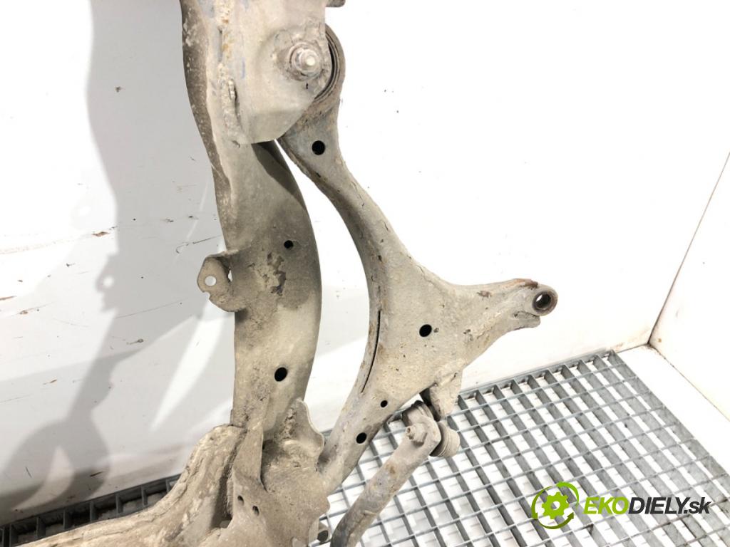 HONDA CIVIC VII sedan (ES, ET) 2000 - 2006    1.3 IMA (ED9, ES9) 61 kW [83 KM] Hybryda silnik benzynowy / elektryczny 2003 - 2005  výztuha pod motor  (Výztuhy přední)