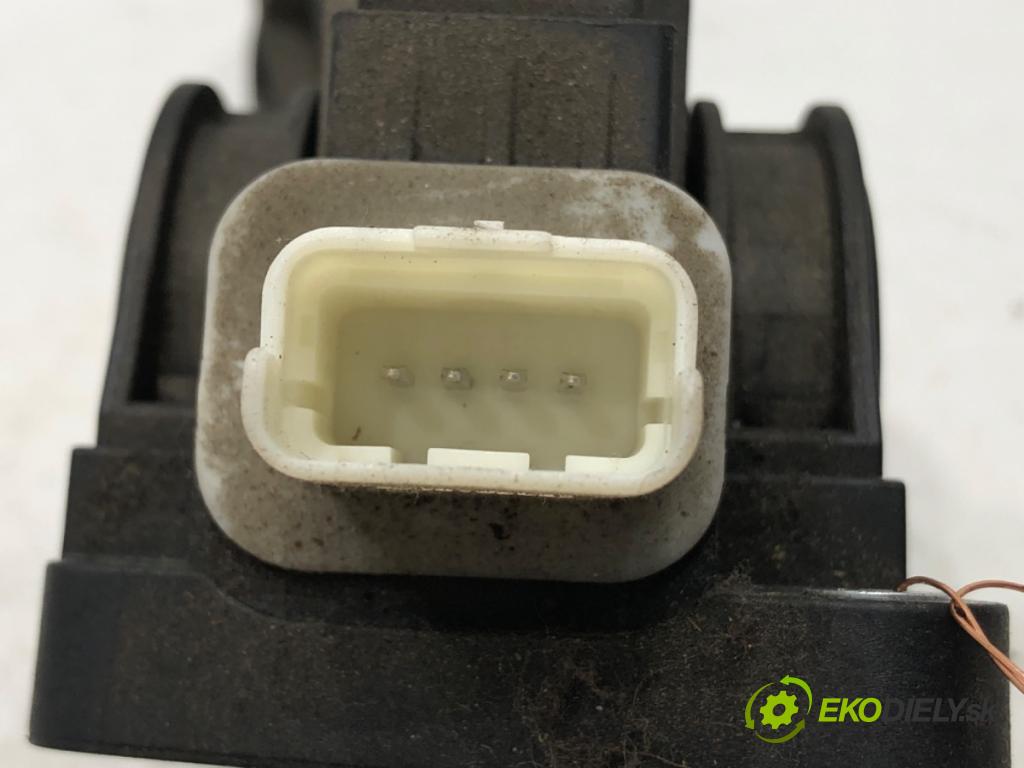 CITROEN C2 (JM_) 2003 - 2017    1.4 HDi 50 kW [68 KM] olej napędowy 2003 - 2009  Potenciometer plynu F00C3E2429 (Pedále)