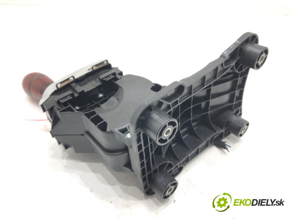 CITROEN C2 (JM_) 2003 - 2017    1.4 HDi 50 kW [68 KM] olej napędowy 2003 - 2009  Kulisa 9680340680 (Rýchlostné páky / kulisy)