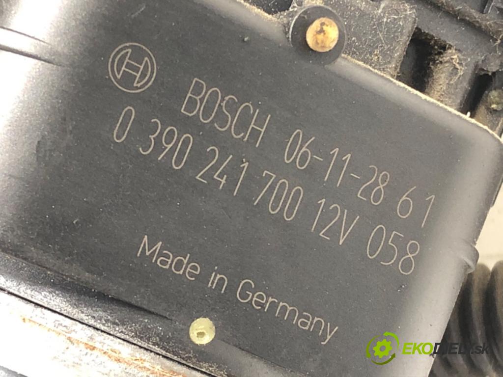 CITROEN C5 II Break (RE_) 2004 - 2022    2.0 HDi (RERHRH) 100 kW [136 KM] olej napędowy 2004 - 2022  Mechanizmus stieračov predný 0390241700 (Motorčeky stieračov predné)