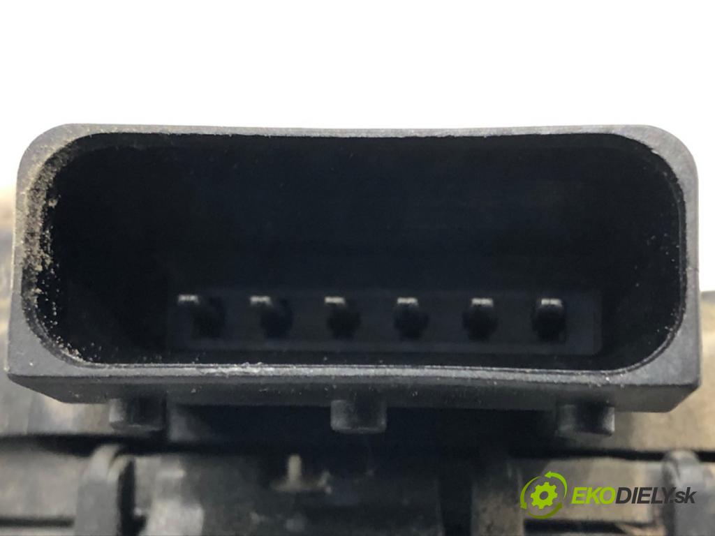 NISSAN ALTIMA (L31) 2001 - 2007    2.5 130 kW [177 KM] benzyna 2001 - 2006  Potenciometer plynu 180024Z800 (Pedále)