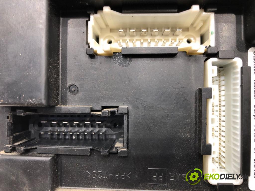 NISSAN ALTIMA (L31) 2001 - 2007    2.5 130 kW [177 KM] benzyna 2001 - 2006  Modul BCM 284B1ZB000 (Ostatné)