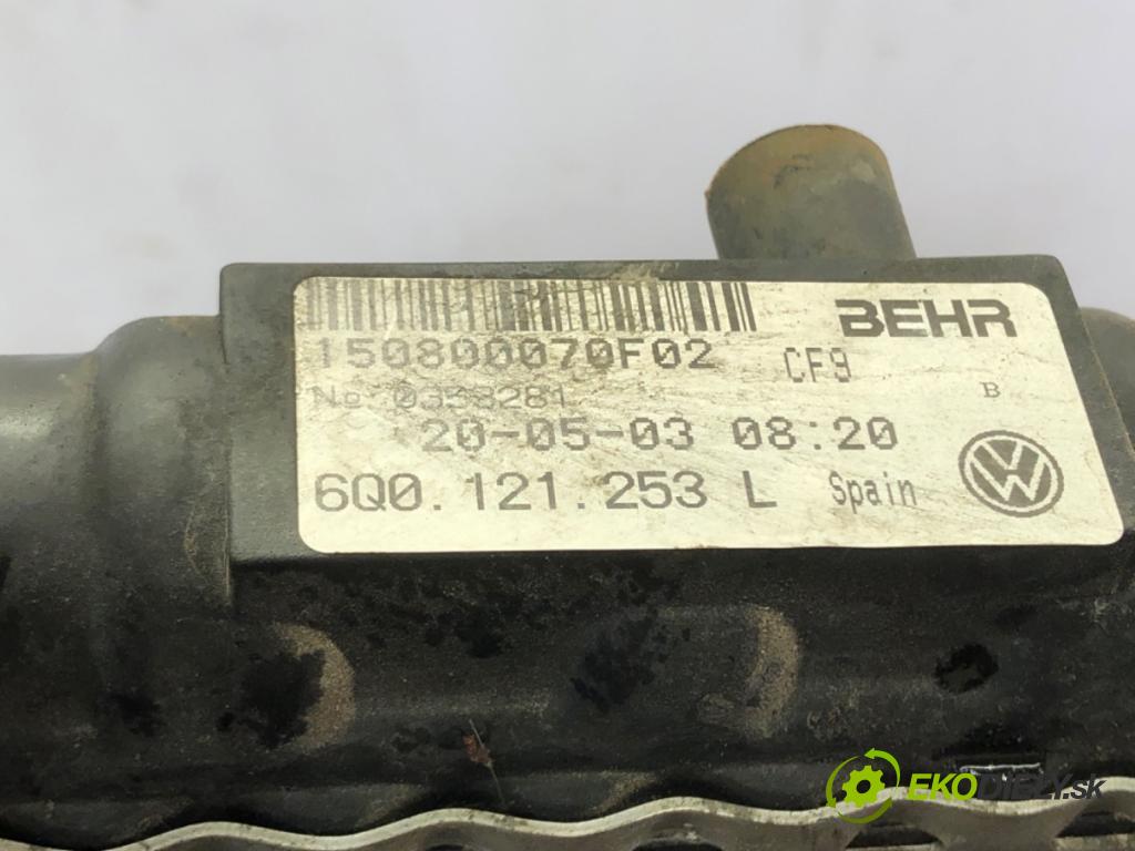 SKODA FABIA I Combi (6Y5) 2000 - 2007    1.4 16V 74 kW [100 KM] benzyna 2000 - 2007  Chladič vody 6Q0121253L (Chladiče vody)