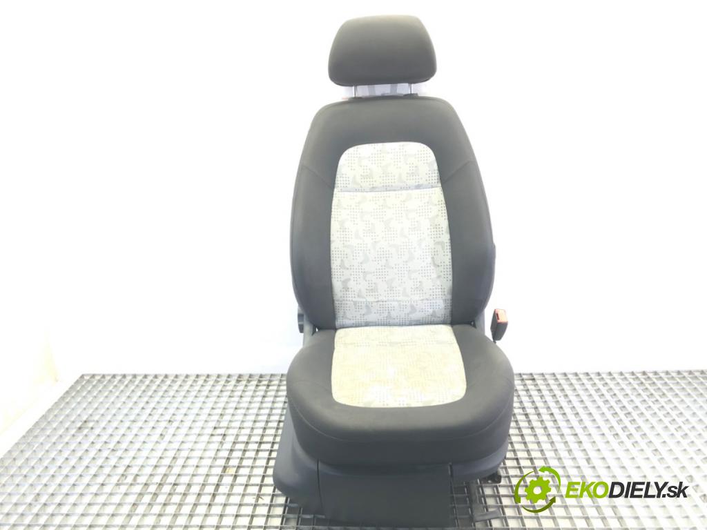 SKODA FABIA I Combi (6Y5) 2000 - 2007    1.4 16V 74 kW [100 KM] benzyna 2000 - 2007  Sedadlo pravy vyhrievané 