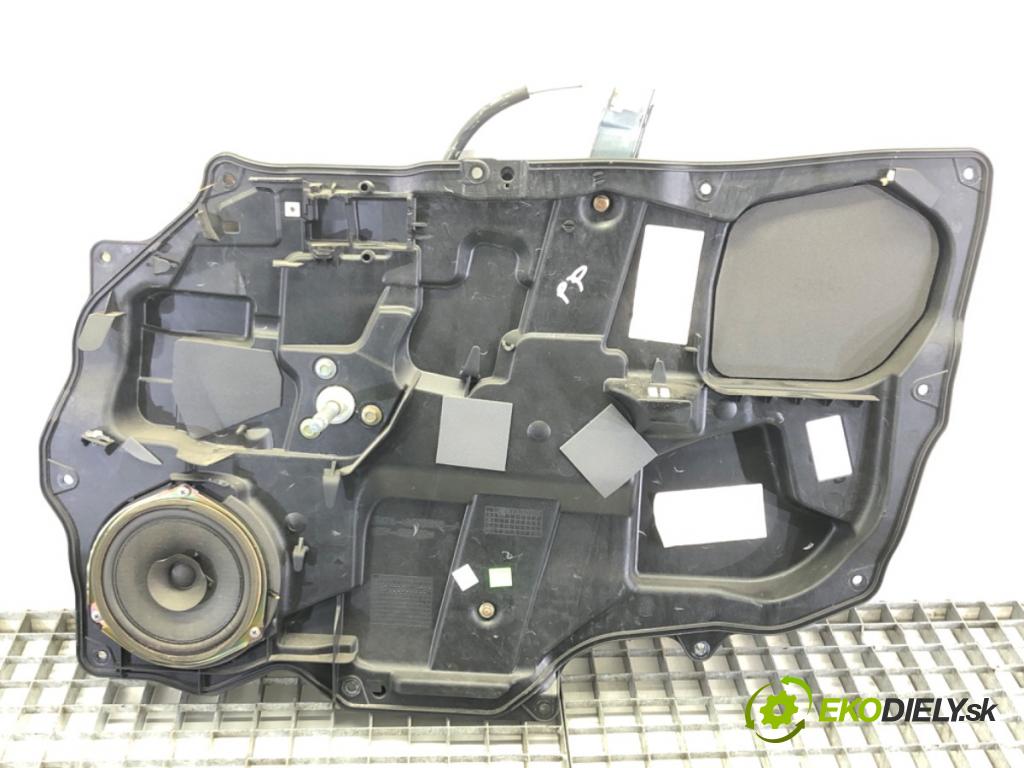MAZDA 2 (DY) 2003 - 2007    1.2 (DY3W) 55 kW [75 KM] benzyna 2003 - 2007  mechanismus okna pravý přední část 3M71-A045H16-A