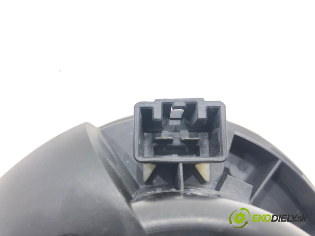 FORD FOCUS C-MAX (DM2) 2003 - 2007    1.6 TDCi 80 kW [109 KM] olej napędowy 2003 - 2007  ventilátor kúrenia 3M5H-18456-AC