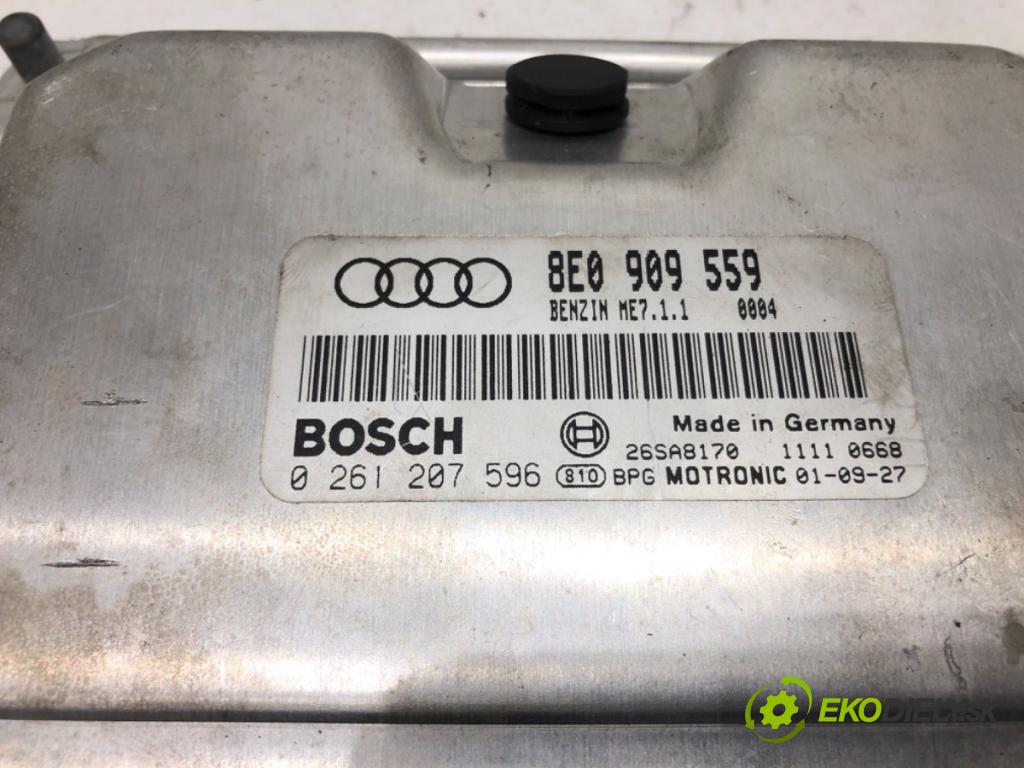 AUDI A4 B6 Avant (8E5) 2000 - 2005    3.0 quattro 162 kW [220 KM] benzyna 2001 - 2004  riadiaca jednotka Motor 0261207596 (Riadiace jednotky)