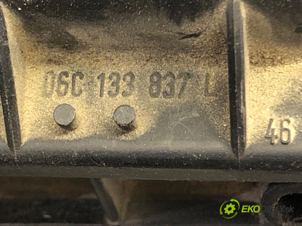 AUDI A4 B6 Avant (8E5) 2000 - 2005    3.0 quattro 162 kW [220 KM] benzyna 2001 - 2004  Obal filtra vzduchu 06C133835C (Obaly filtrov vzduchu)