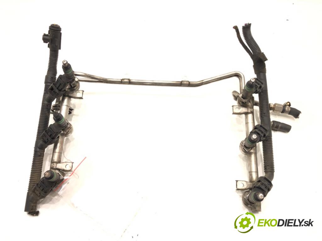 AUDI A4 B6 Avant (8E5) 2000 - 2005    3.0 quattro 162 kW [220 KM] benzyna 2001 - 2004  Lišta vstrekovacia 06C133551 0280160575 (Vstrekovacie lišty)