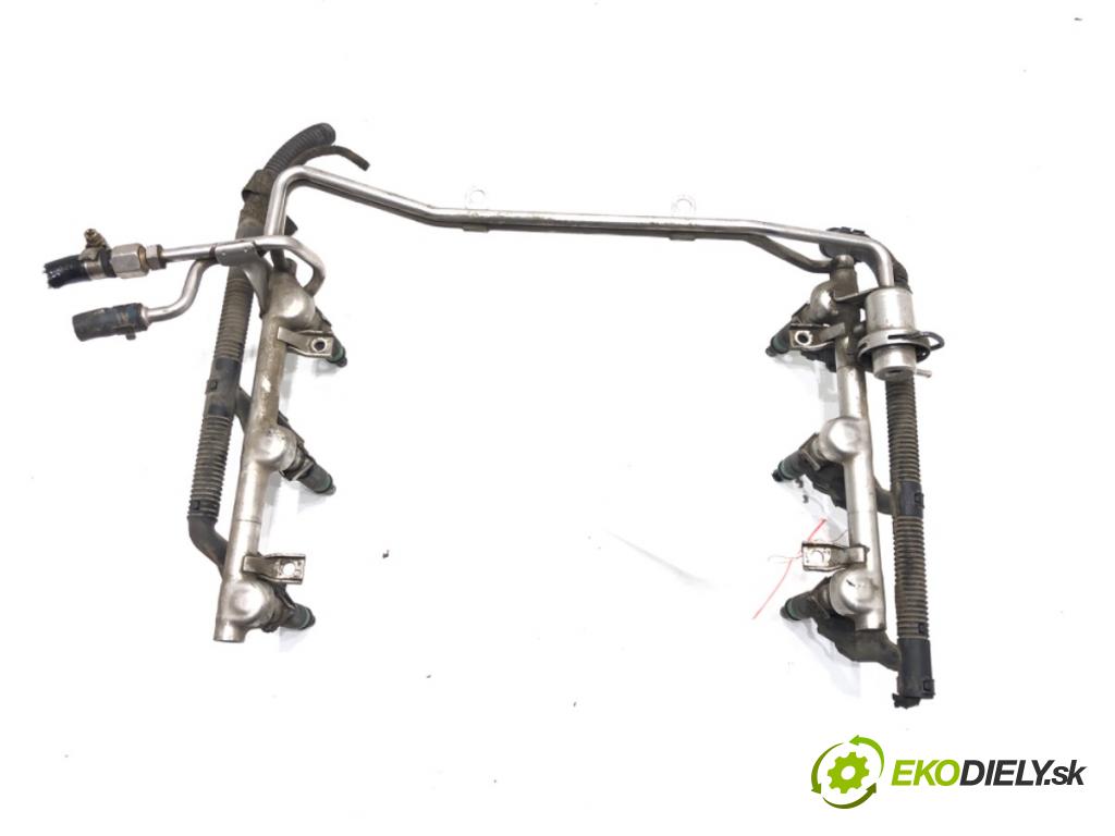 AUDI A4 B6 Avant (8E5) 2000 - 2005    3.0 quattro 162 kW [220 KM] benzyna 2001 - 2004  Lišta vstrekovacia 06C133551 0280160575 (Vstrekovacie lišty)