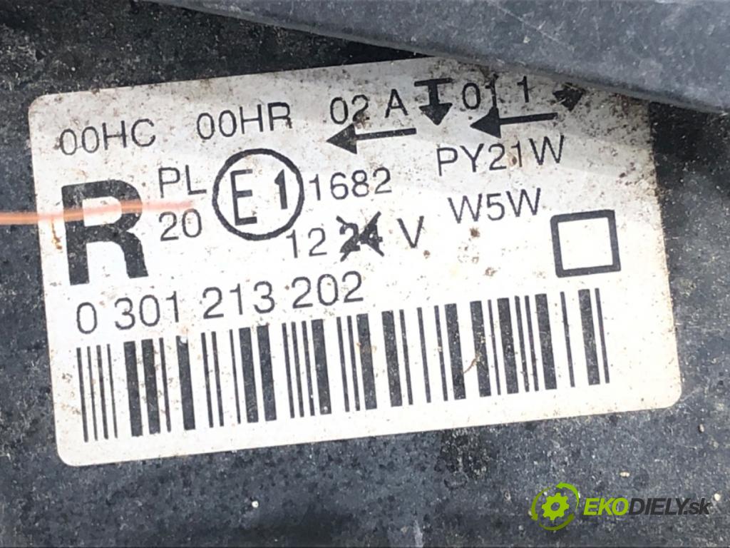 PEUGEOT 407 SW (6E_) 2004 - 2011    2.0 HDi 135 100 kW [136 KM] olej napędowy 2004 - 2010  Svetlomet pravy predný 0301213202