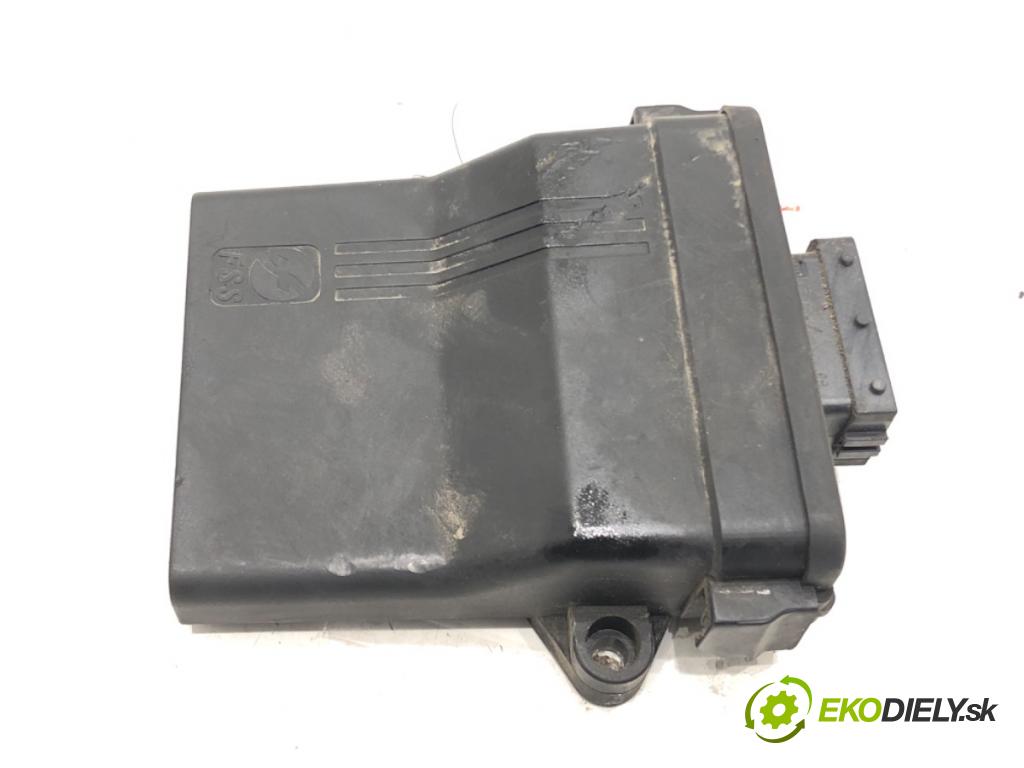 AUDI A3 (8L1) 1996 - 2006    1.6 74 kW [101 KM] benzyna 1996 - 2003  riadiaca jednotka do plynu LPG 67R011002 (Riadiace jednotky)