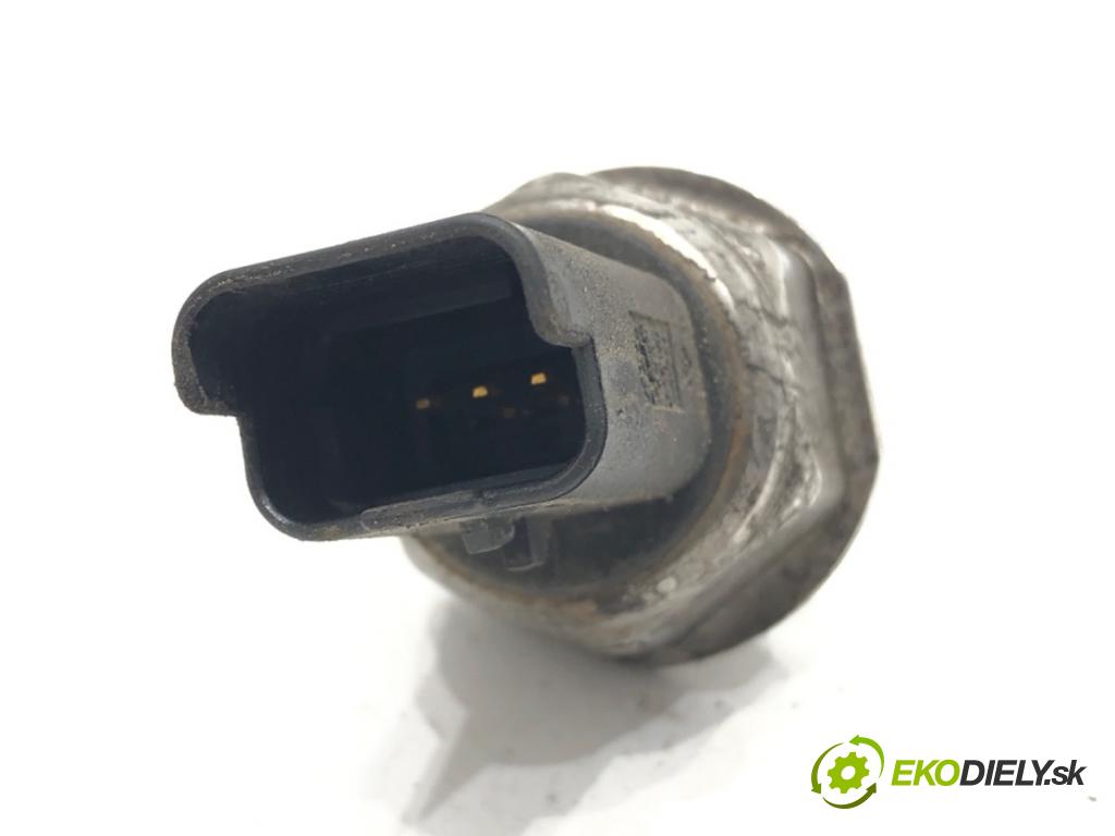 RENAULT SCÉNIC II (JM0/1_) 2003 - 2010    1.5 dCi (JM0F) 60 kW [82 KM] olej napędowy 2003 - 2006  Snímač tlaku paliva 9307Z507A (Snímače)