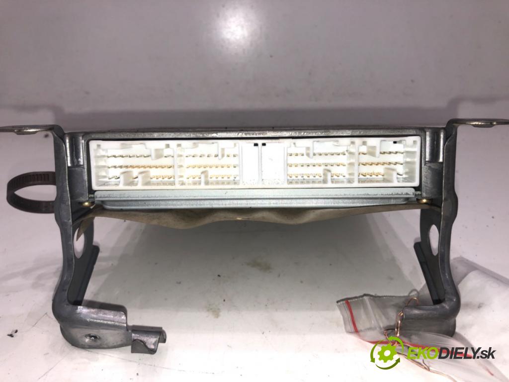 TOYOTA COROLLA (_E12_) 2001 - 2007    2.0 D-4D (CDE120_) 66 kW [90 KM] olej napędowy 2002 - 2006  riadiaca jednotka Motor 89661-13230 (Riadiace jednotky)