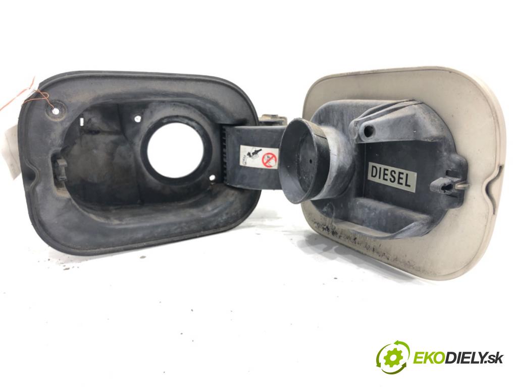 RENAULT MEGANE II (BM0/1_, CM0/1_) 2001 - 2012    1.5 dCi (BM1E, CM1E) 78 kW [106 KM] olej napędowy 2005 - 2008  Dvierka nádrže paliva  (Ostatné)