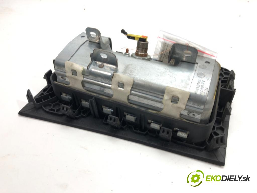 SKODA FABIA II (542) 2006 - 2014    1.4 TDI 59 kW [80 KM] olej napędowy 2007 - 2010  AirBag spolujazdca zatka: 5J1880202A (Airbagy)