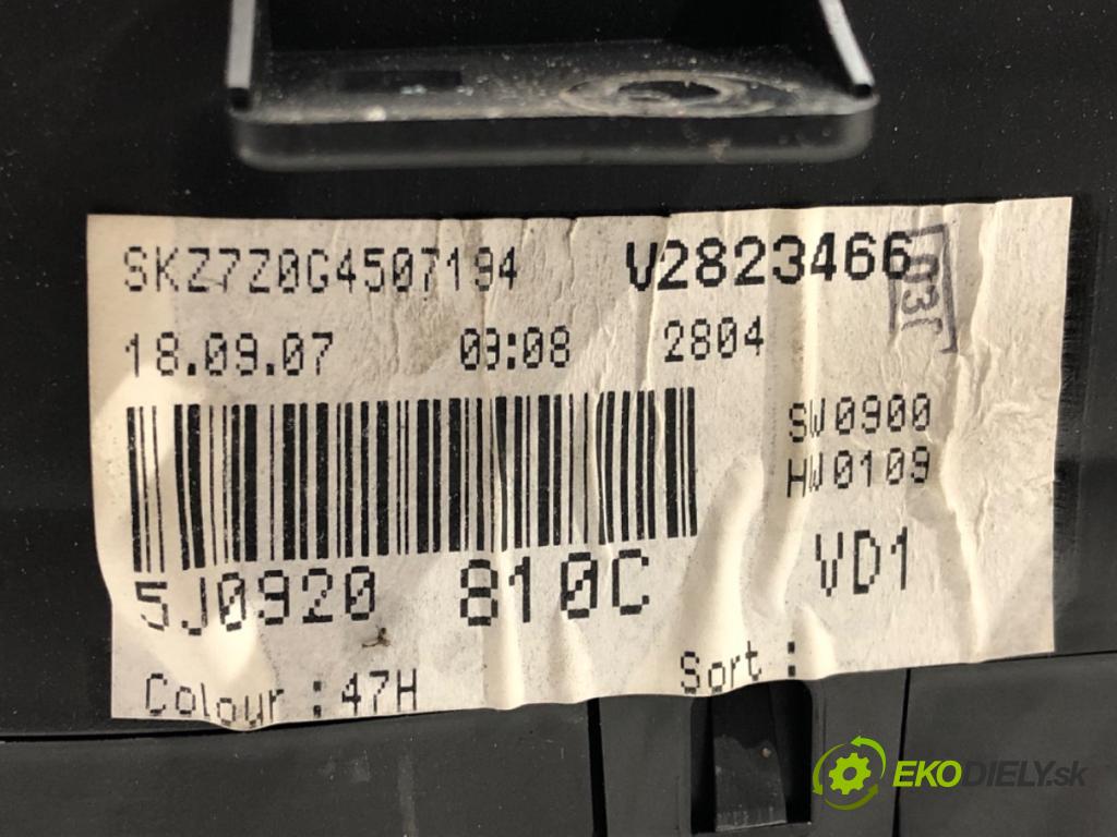 SKODA FABIA II (542) 2006 - 2014    1.4 TDI 59 kW [80 KM] olej napędowy 2007 - 2010  Prístrojovka 5J0920810C (Prístrojové dosky, displeje)
