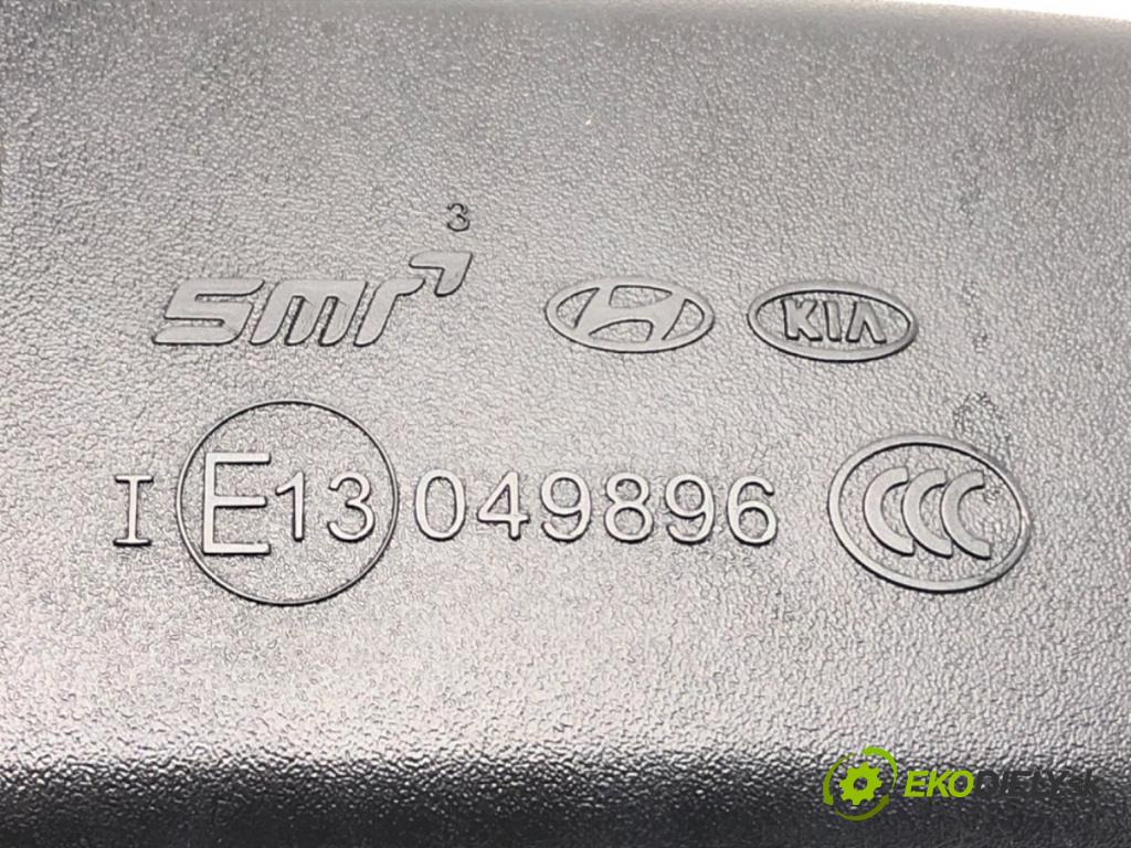 HYUNDAI i20 III (BC3, BI3) 2020 - 2022    1.2 62 kW [84 KM] benzyna 2020 - 2022  zpětné zrcátko vnitřní  (Světla vnitřní)