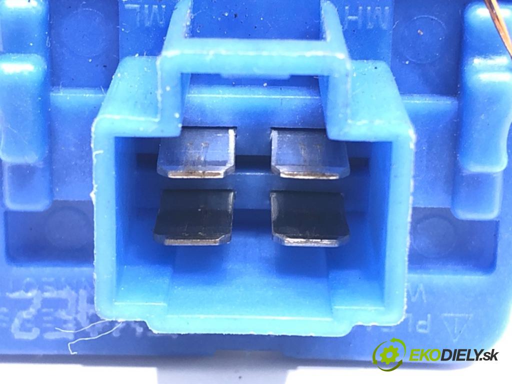 HYUNDAI i20 III (BC3, BI3) 2020 - 2022    1.2 62 kW [84 KM] benzyna 2020 - 2022  Odpor, rezistor kúrenia vzduchu  (Odpory (rezistory) kúrenia)