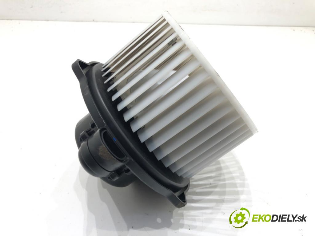 HYUNDAI i20 III (BC3, BI3) 2020 - 2022    1.2 62 kW [84 KM] benzyna 2020 - 2022  ventilátor kúrenia EB1D1KUGAA02