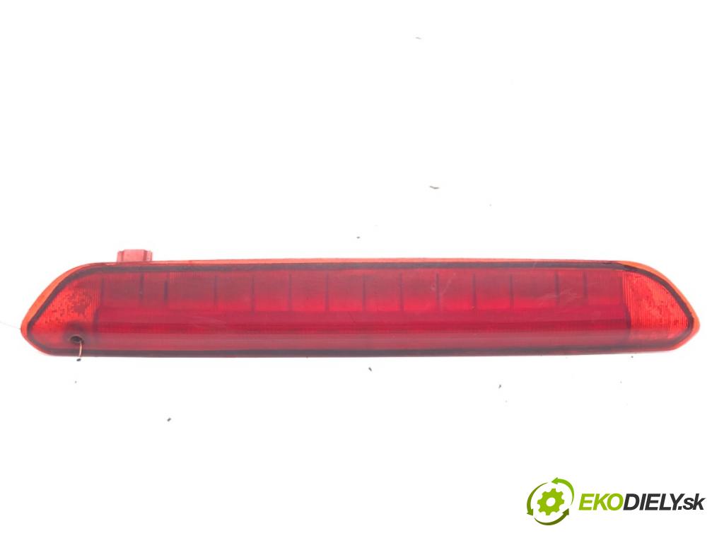 SKODA OCTAVIA I Combi (1U5) 1998 - 2010    ---  Svetlo Svetlo brzdových svetiel Combi 1U9945097B