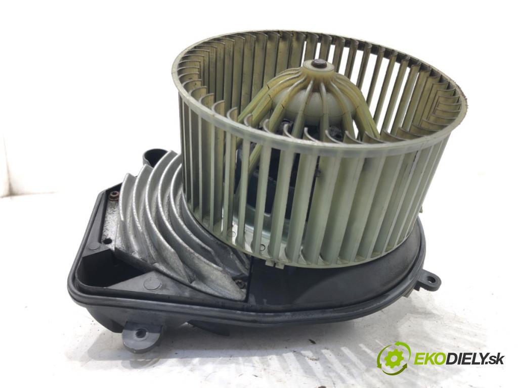 VW PASSAT B5 (3B2) 1996 - 2001    1.9 TDI 66 kW [90 KM] olej napędowy 1996 - 2000  ventilátor kúrenia 8D1820021