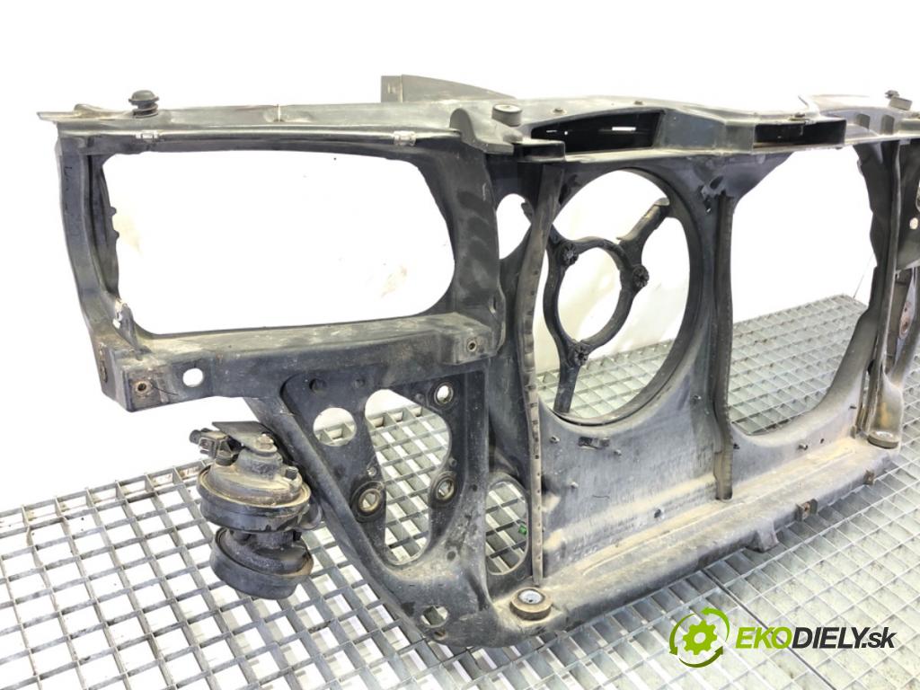 VW PASSAT B5 (3B2) 1996 - 2001    1.9 TDI 66 kW [90 KM] olej napędowy 1996 - 2000  držák přední část  (Výztuhy přední)